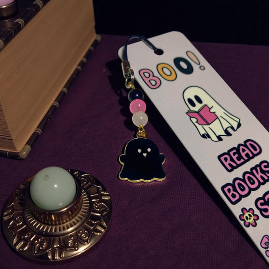 Read Books & Stay Spooky Bookmark